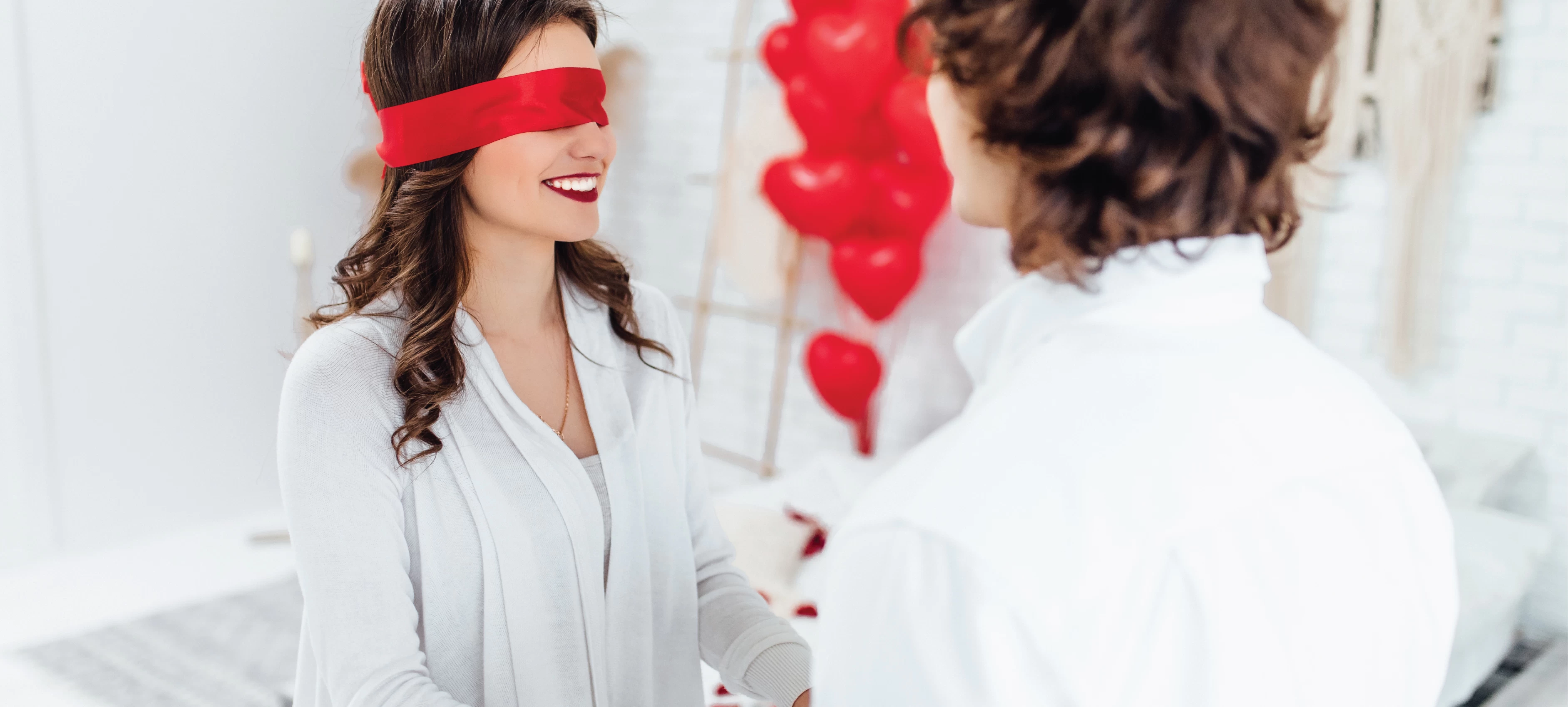 5 Things You Must Never Do When You're Blind Dating